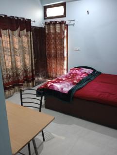 Aarti Home Stay Tapovan - Tapovan - 7