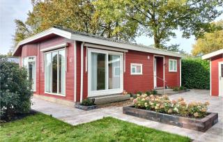 Nice House In Putten - Putten - 0