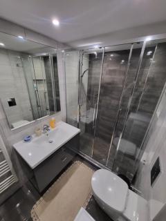 Lofos Modern Apartment - Atene - 8