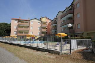 Comfy 3 room flat in Rosolina with shared pool - 0