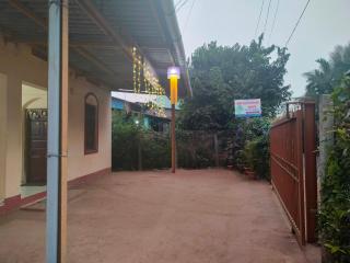 Om Laxmi Narayan Homestay - 8