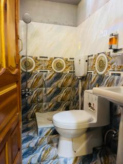 Royal Reflections Inn - Abbottābād - 9