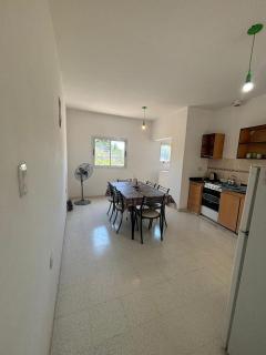 Hermoso departamento, excelente ubicación - 1
