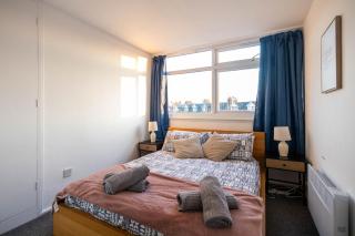Entire 3 Bedroom Apartment in Felixstowe - 4