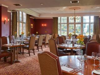 Macdonald Elmers Court Hotel - Lymington - 3