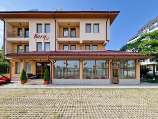Айляк Клуб Хисаря - Бутиков Хотел&СПА с Elegant Ultra All Inclusive - Hisarya - 0