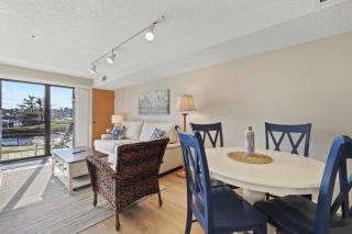 117C Edgewater Inn - 5