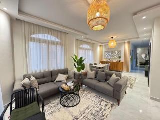 Luxury 2BR Apartment West Somid, Giza - 6th Of October - 0