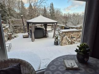 Mellene 1 bedroom house in nature & hot tube - 4