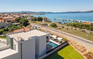 Lovely Home In Bibinje - 4