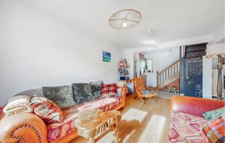 3 Bedroom Lovely Home In Le Vieux-Bourg - 6