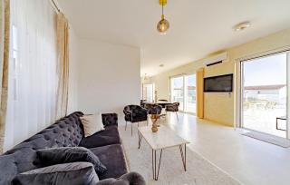 Awesome Home In Stankovic With Wifi - Orebić - 9