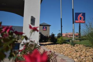 Motel 6-Brenham, TX - Brenham - 9
