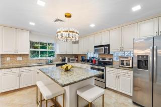 A Slice of Paradise - Bel Air Beach House with Private Pool - Fort Lauderdale - 6