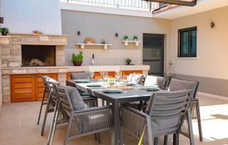 Amazing Home In Blato With Kitchen - Blato - 5