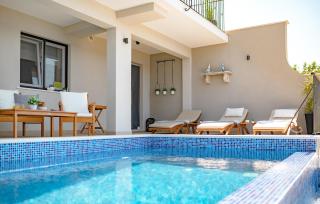 Stunning Home In Blato - 2
