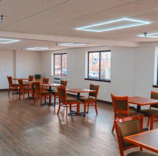 Travelodge by Wyndham Rapid City - Black Hills - 9