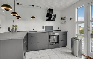 4 Bedroom Stunning Home In Bogense - Bogense - 5