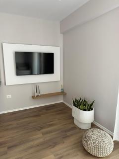 Luxury Studio Apartment - Tirana - 5