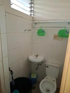 Lowest Price Room In Downtown with WiFi Room 4 - Davao - 8