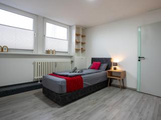 Serviceroom24 - Apartment 4 in Gladbeck WLAN - Smart-TV - 24-7 Check-in und Küche - Gladbeck - 8
