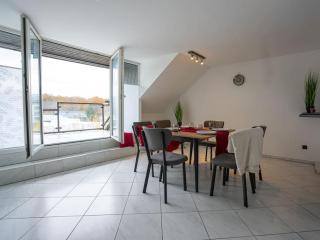 Serviceroom24 - Apartment 4 in Gladbeck WLAN - Smart-TV - 24-7 Check-in und Küche - Gladbeck - 6