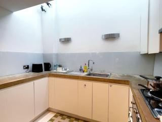 Chic Apt sleeps up to 4 guests in heart of London Bridge - Londra - 3