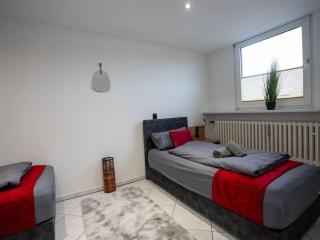 Serviceroom24 - Space in Gladbeck WLAN - Smart-TV - 24-7 Check-in und Küche - Gladbeck - 9