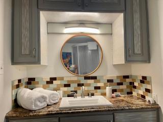 Cozy Condo - Lake Charles - 7