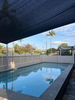 Tropical Ground-Floor Retreat Cairns - Cairns North - 4