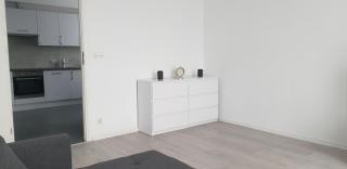 Apartament z balkonem w Centrum Kielc z prywatnym parkingiem - Kielce - 6
