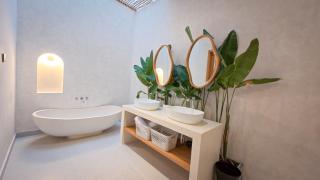 Miko Villa Seminyak - 8