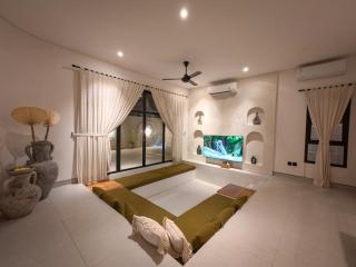 Miko Villa Seminyak - 7