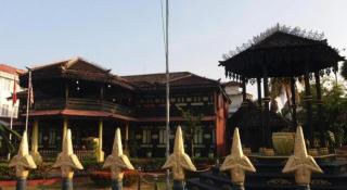 Townhouse OAK Dey Hotel - Kota Bharu - 4