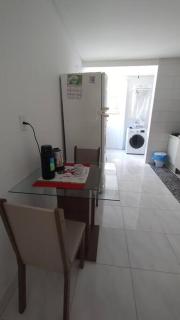 Apartamento próx a praia 2 quartos, 2 banheiros - 1