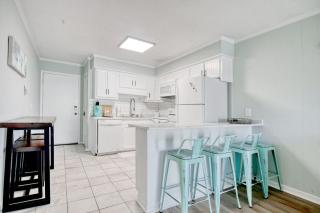 A Place At The Beach 5 Unit 206 On The Beach - Myrtle Beach - 5