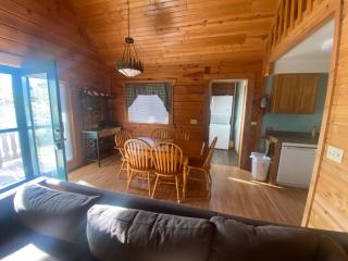 Cabin Retreat near 3 Bears Resort - Warrens - 8