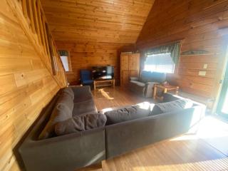 Cabin Retreat near 3 Bears Resort - Warrens - 3