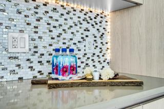 Ventur Penthouse Beachfront at LYFE Beach Resort - 1