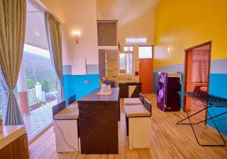 EMYs Misty Charm Private Villa Ooty by VOYE HOMES - Ooty - 1