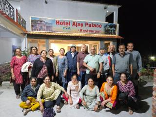 Hotel Ajay Palace - 8
