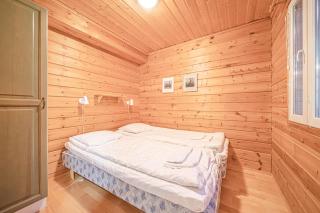 Alpine Chalet Central by Aavalevi Holidays, Ski-in Ski-out, Levi center - Levi - 7