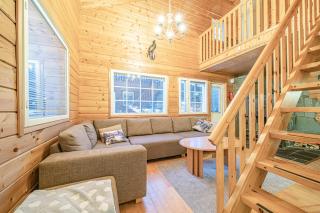 Alpine Chalet Central by Aavalevi Holidays, Ski-in Ski-out, Levi center - Levi - 6