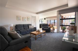 Comfort, quality, great location - Hamilton - 8