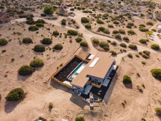 Skyline By Fieldtrip NEW - Pool Hot Tub Firepit Casita - Pioneertown - 3