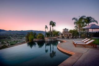 Vineyard View by Fieldtrip 8 Bd with Infinity Pool Hot Tub Games - Lake Elsinore - 6