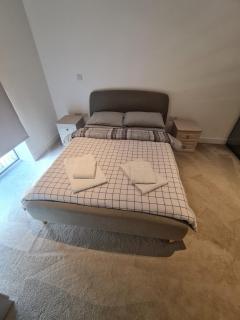 Grandeaur 2-bedrooom apartment in Royal asenal with Riverview - Woolwich - 9