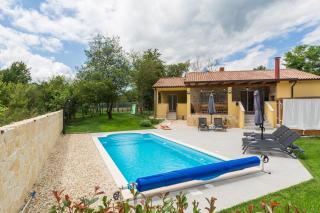 Villa Savey - heated pool - 5