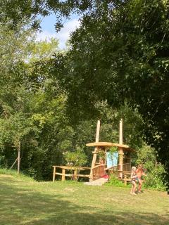 Can Banal - Camping y Masia Rural - Montagut - 3