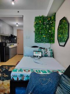 27th Floor Cozy Studio Unit with City View in Mplace - Manila - 9
